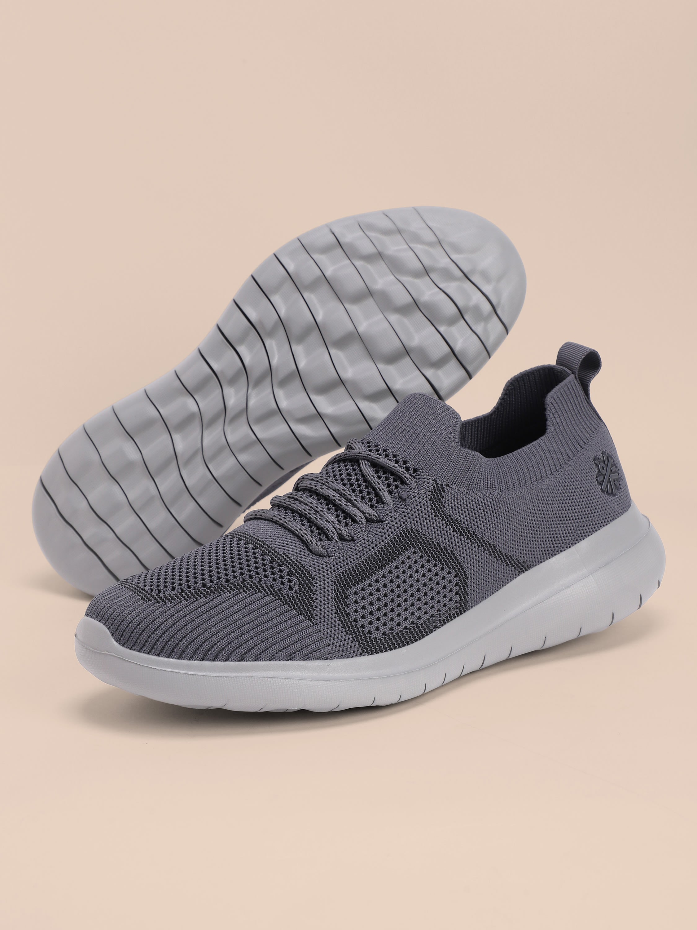 cult EZ+ Pace Men's Walking Shoes - D.Grey