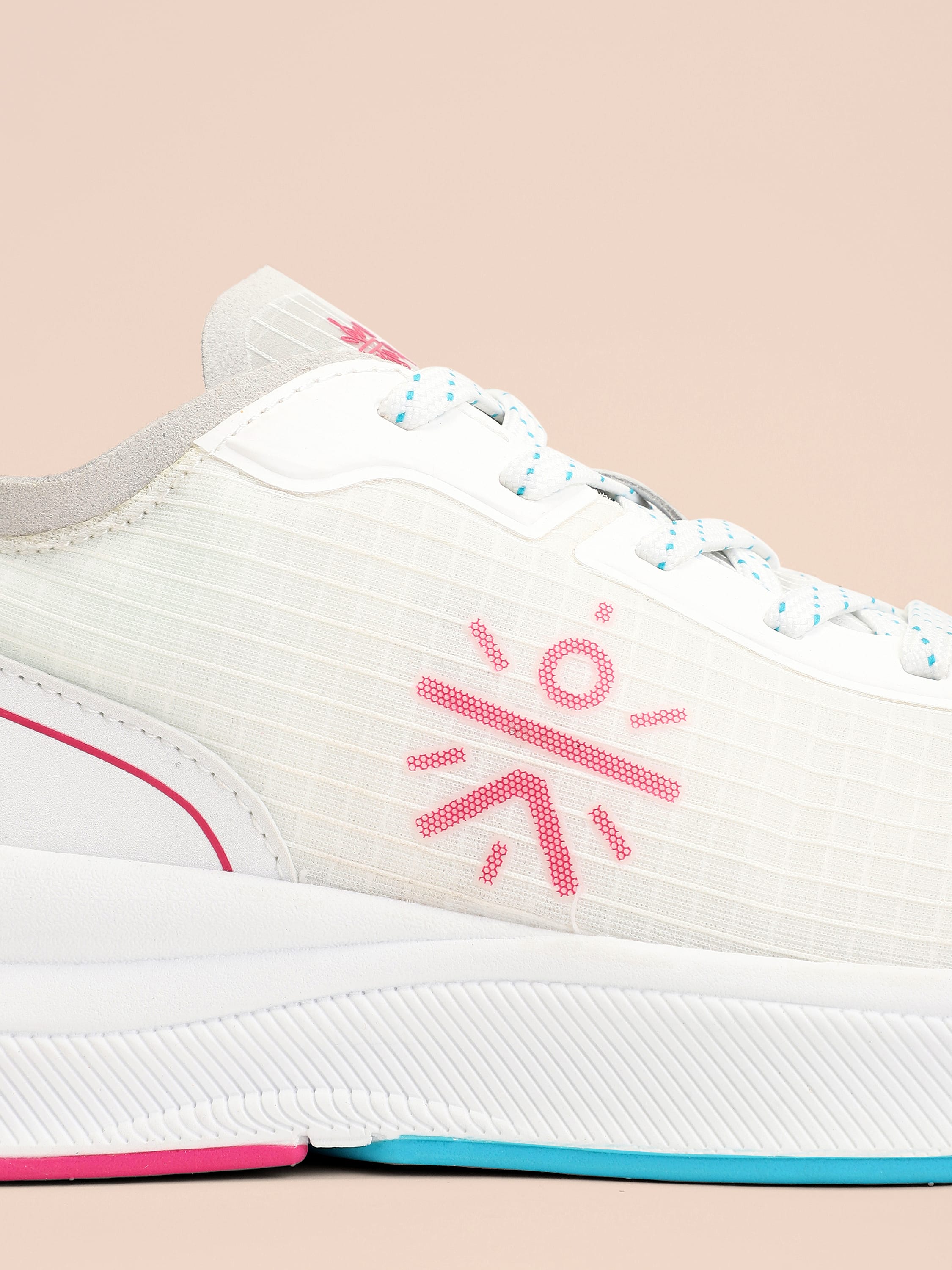 cult Flamingo Women Running Shoes - White/Red