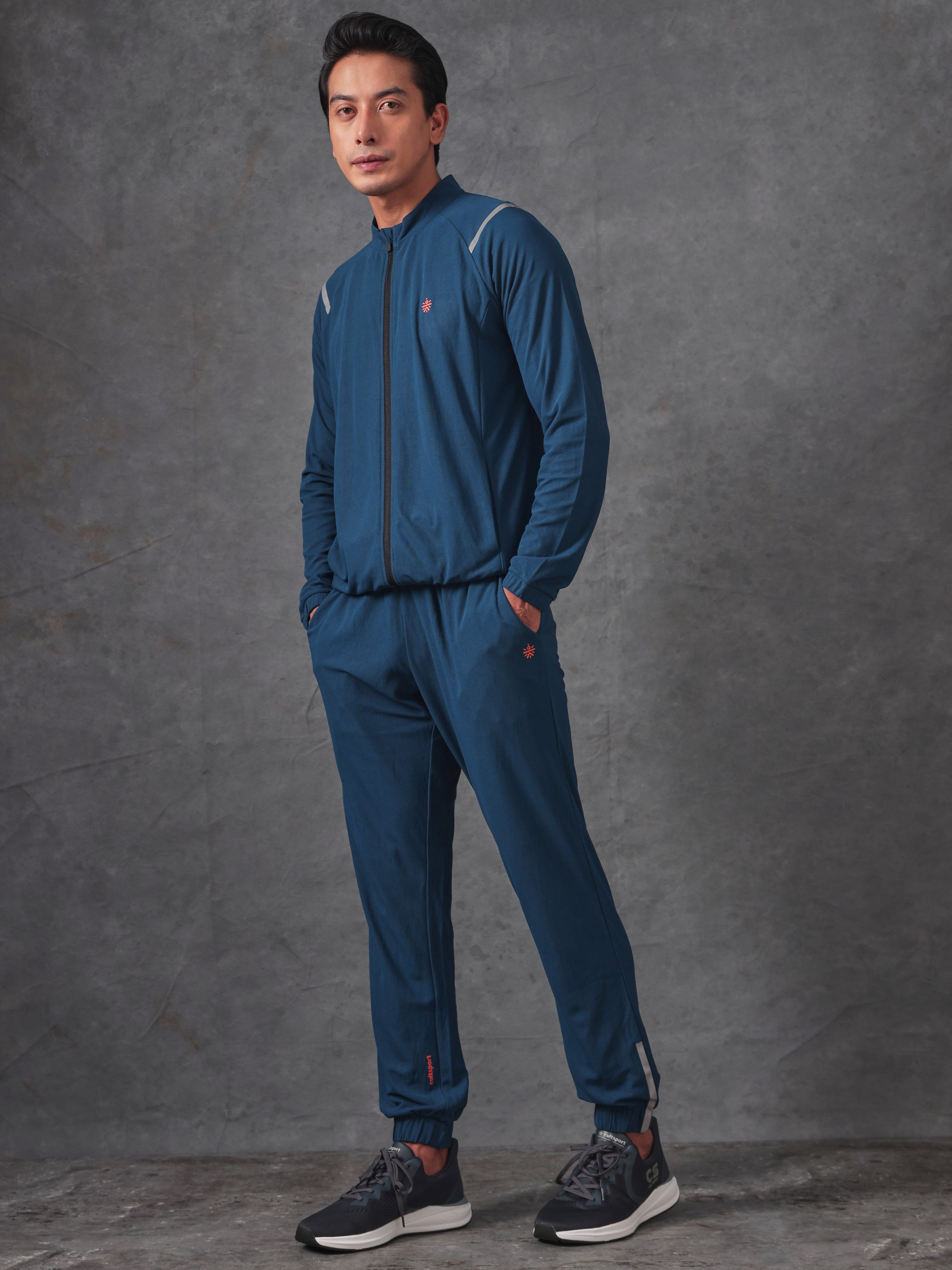 Layr Lifestyle Track Suit