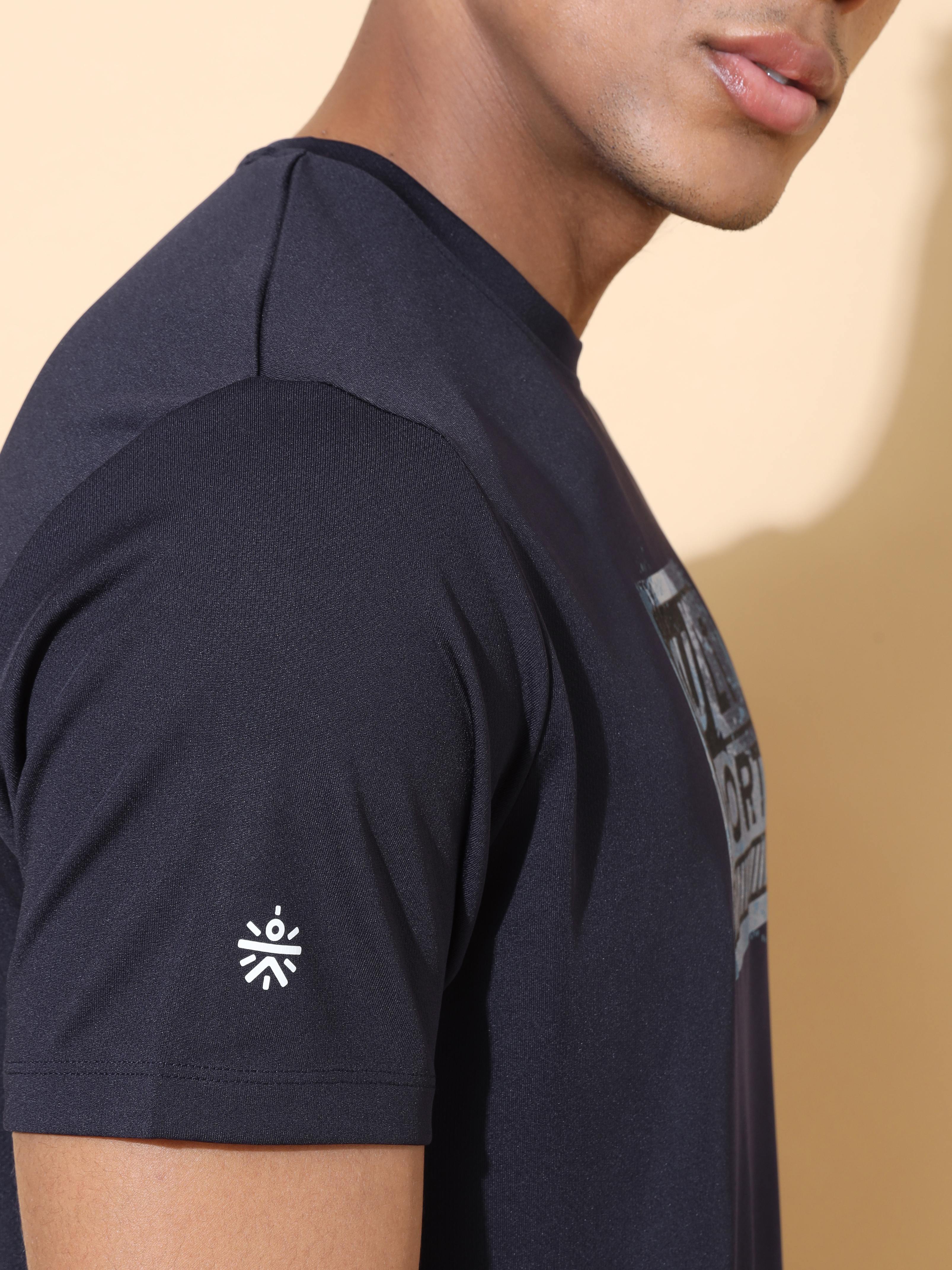 Performance T-shirt with Graphic Print