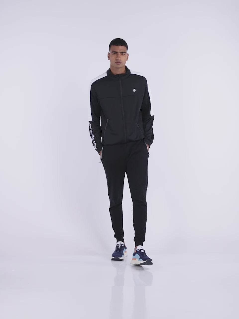 9b70a34e151e4afda9d54157190db53d