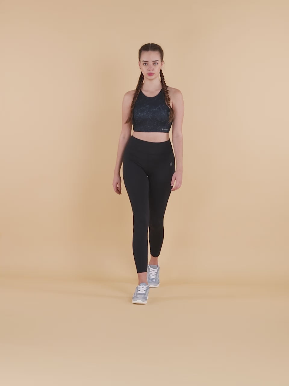 A0b85a0a796f4141a4a6692ea964533b