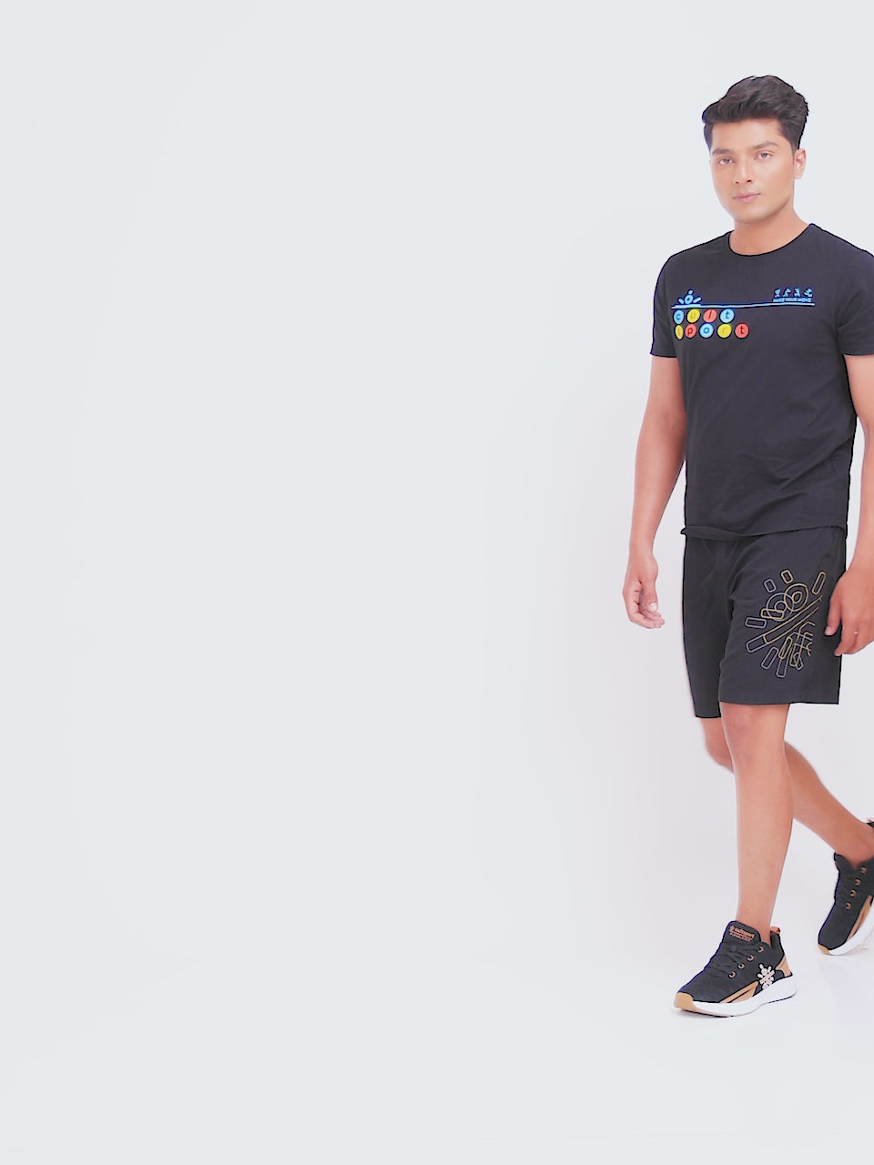 A19e5bcc93354db582fe8ff4f05e135e