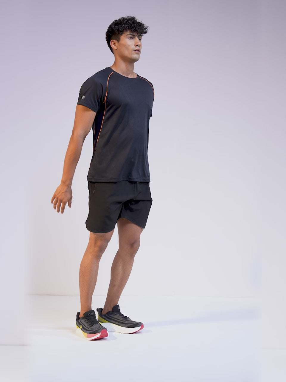 C8b69b04eaae4bfa8b7b928bc9296df4