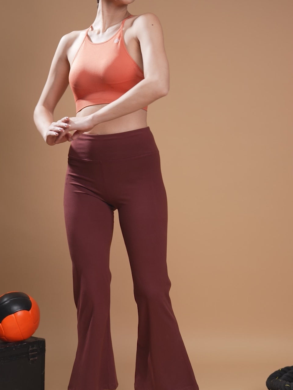 Rust Seamless Medium-Support High-Coverage Sports Bra