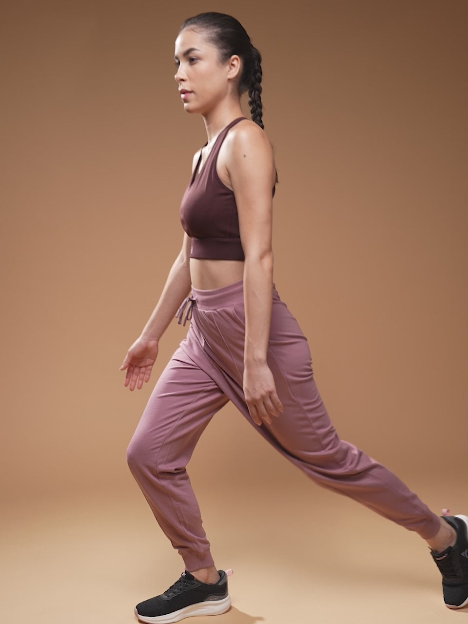 Plum Womens Essential All-Day Joggers