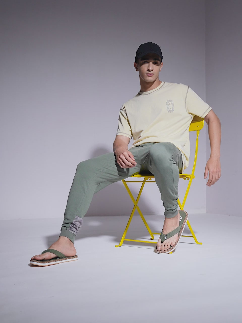 Avant Men's Crux Flip Flops - Olive