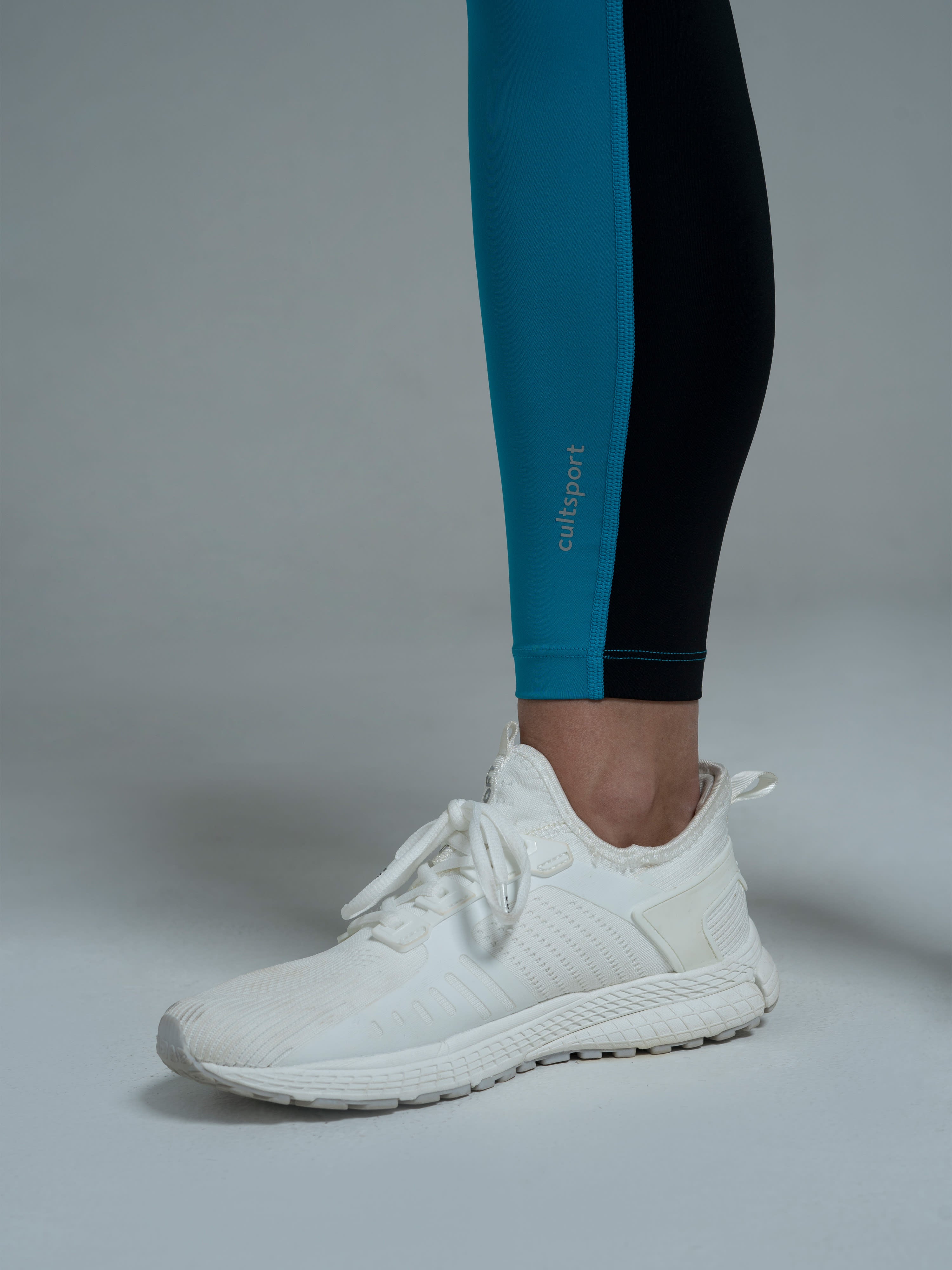 AbsoluteFit Colourblock Tights With Pocket