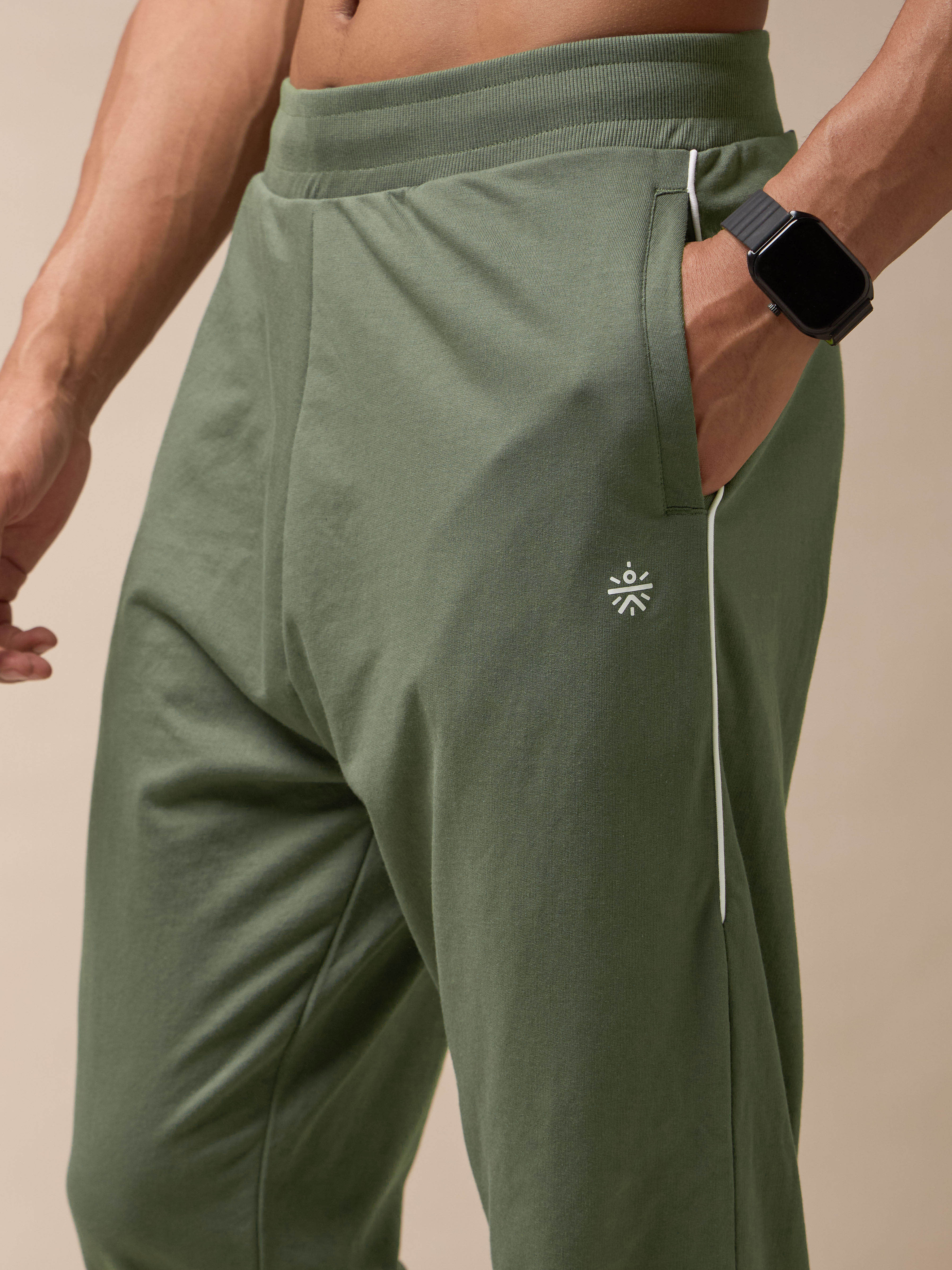 Training Essentials Joggers