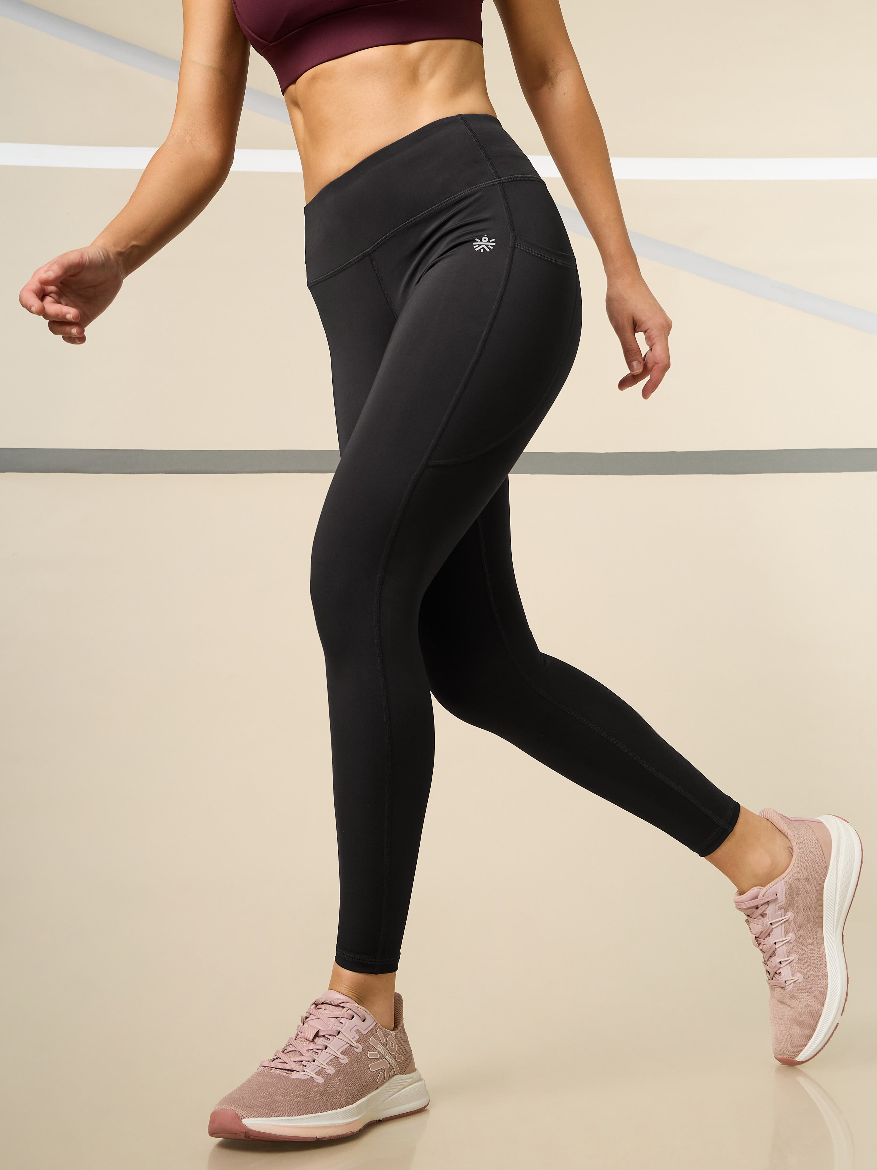 AbsoluteFit Essential Black Tights With Pockets