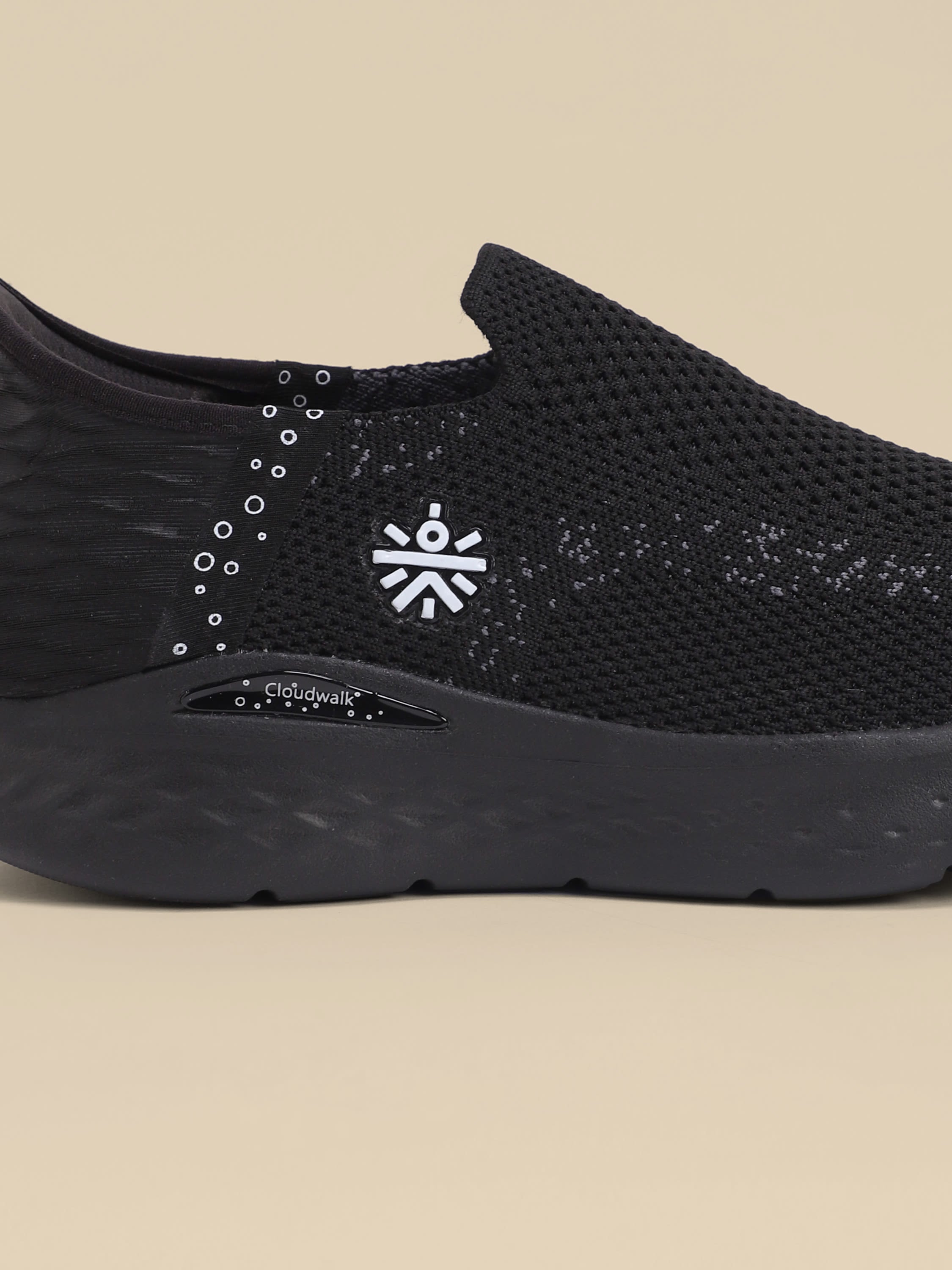 cult EZ+ Flow Women's Walking Shoes - Black