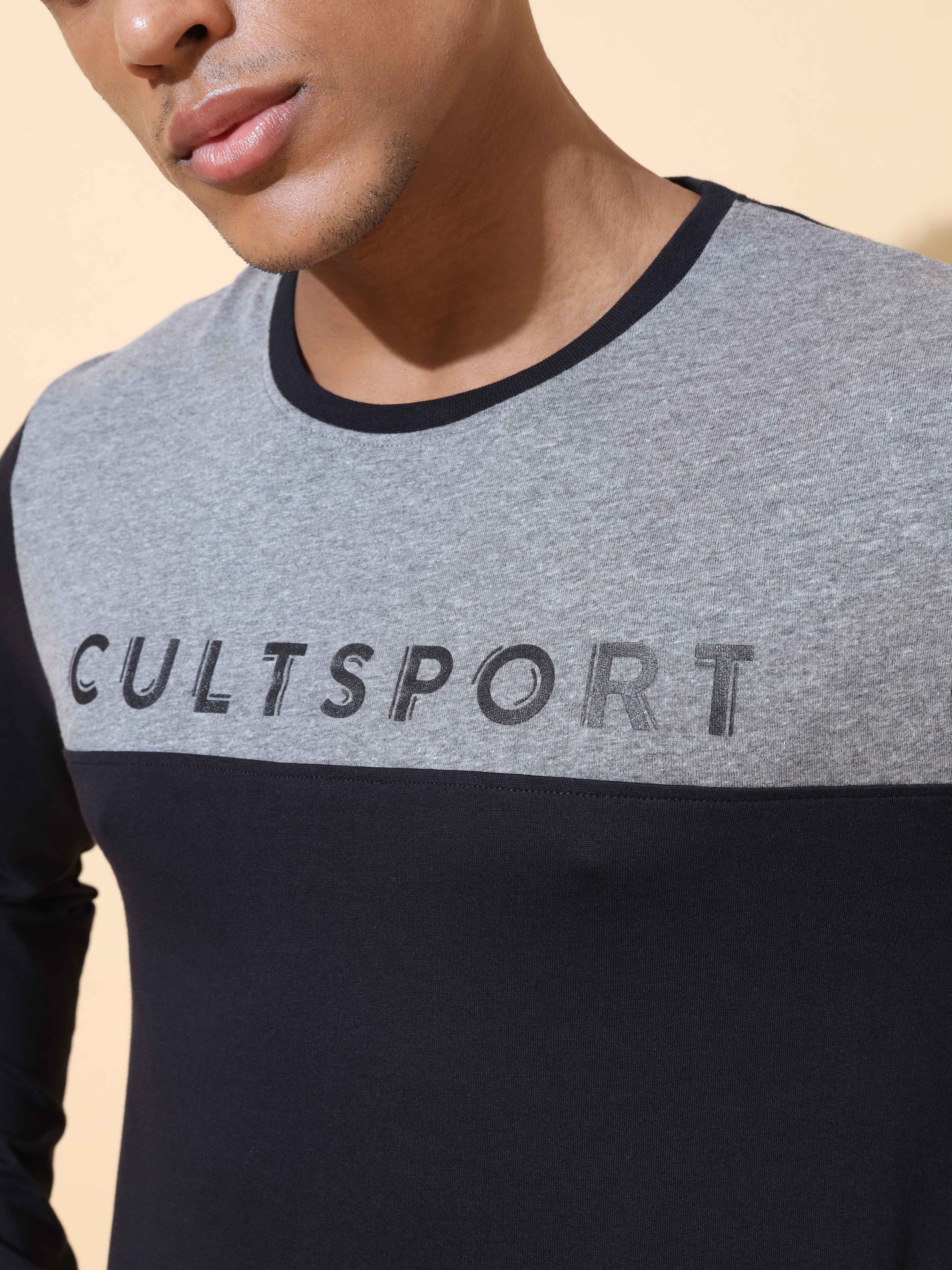 Colourblock Comfort T-shirt with Graphic