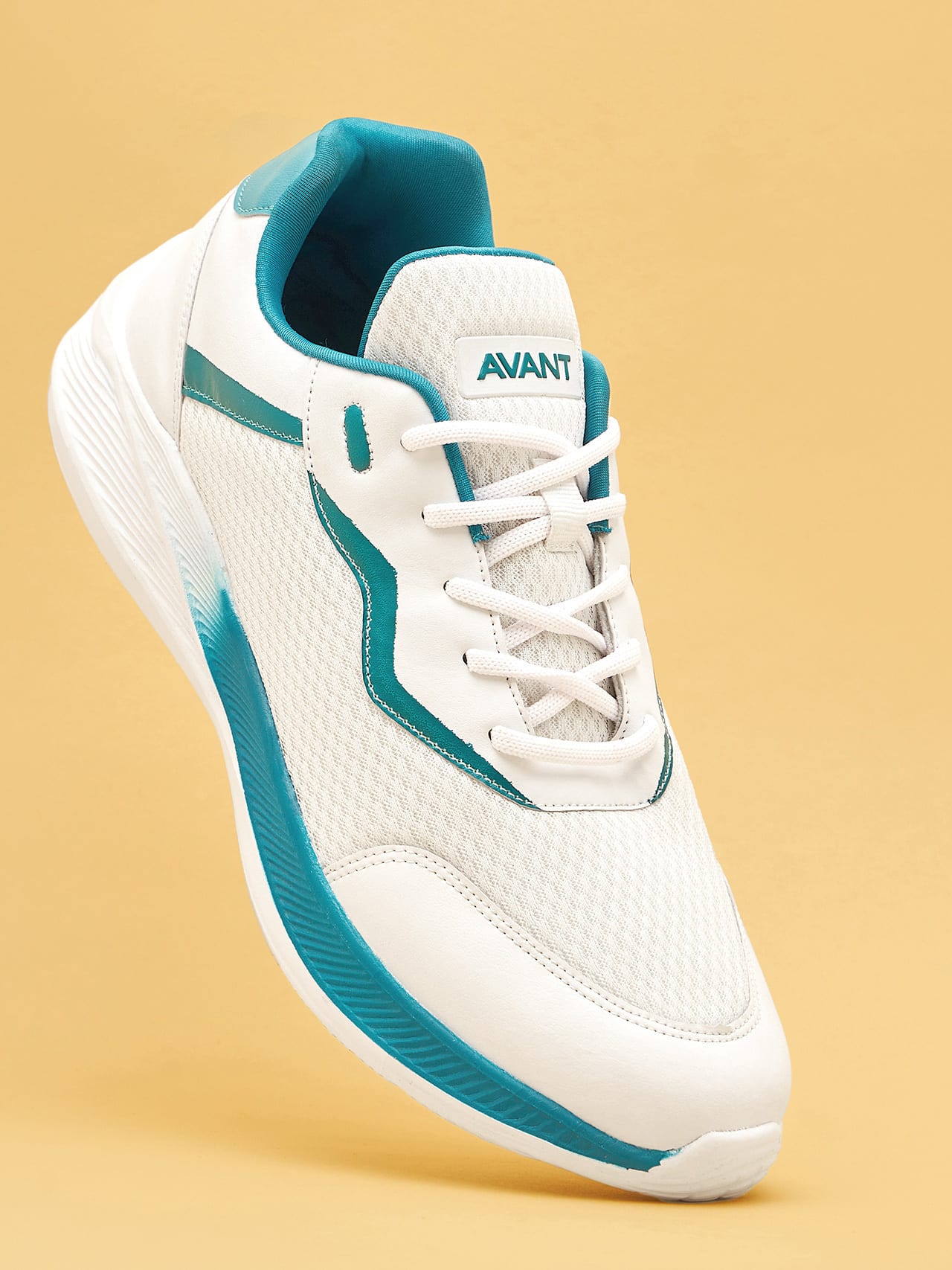 Avant Men's Softride Walking Shoes-White