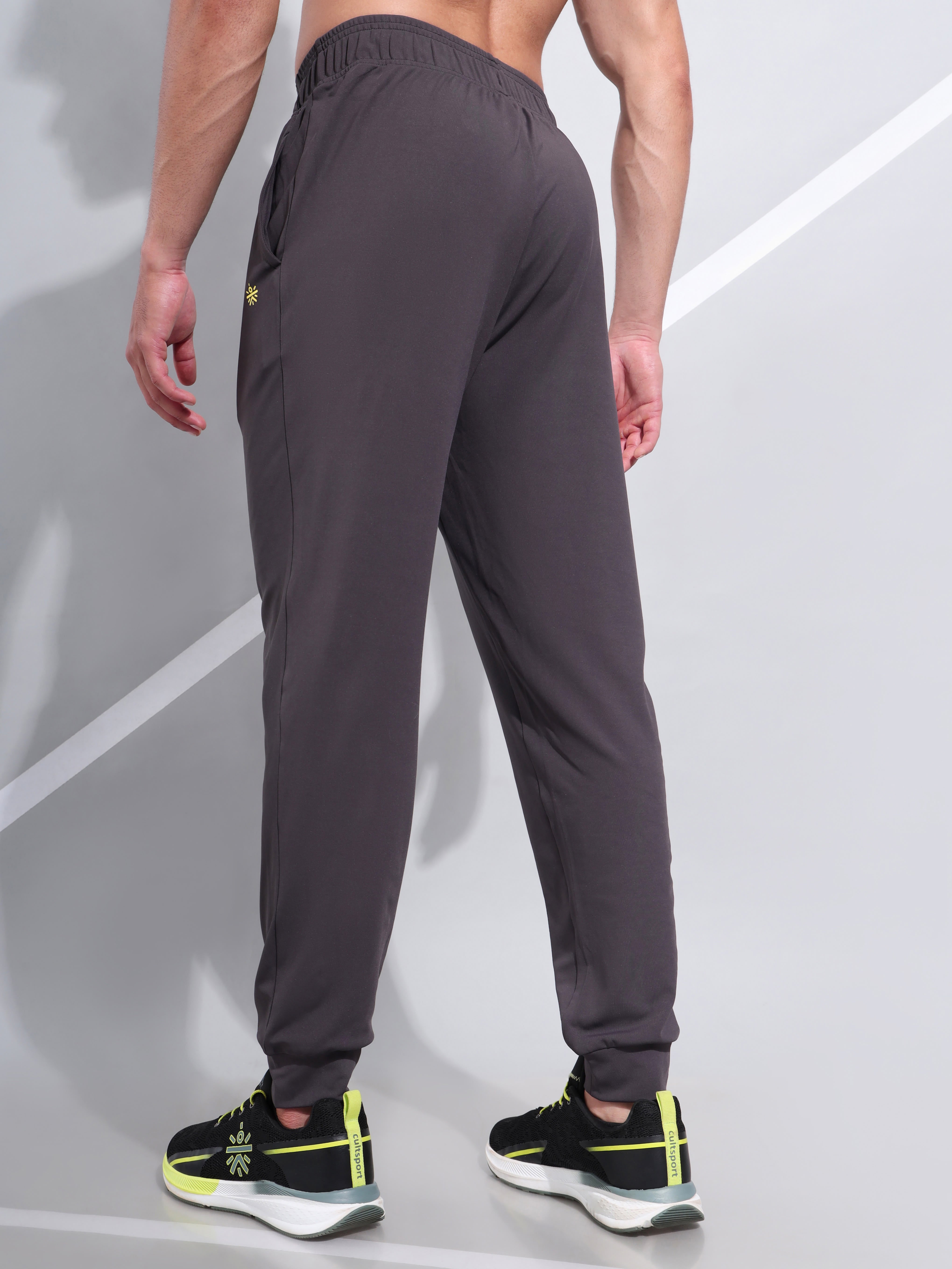 Solid Training Joggers with Pockets
