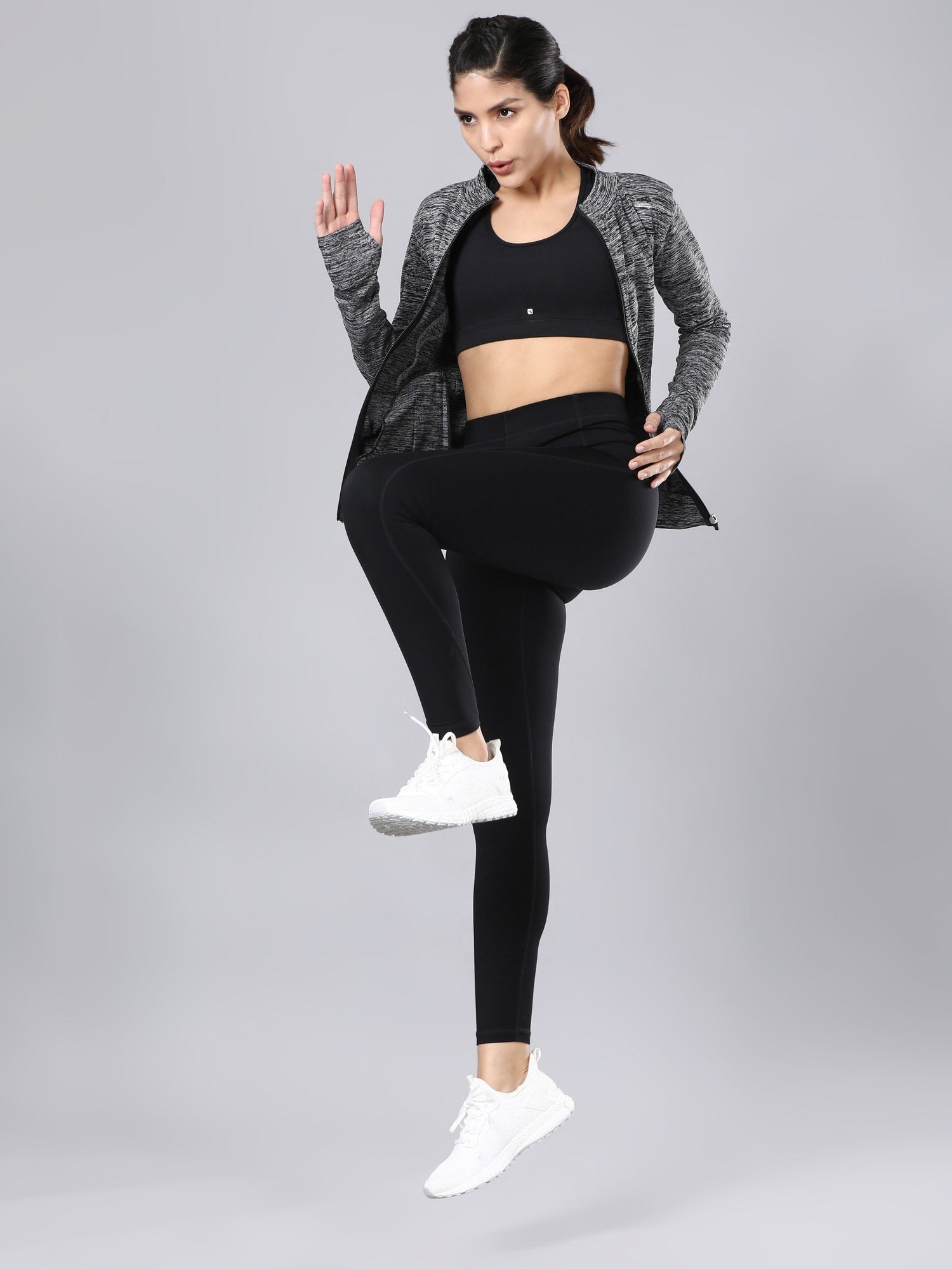 Signature Seamless Black Sweatshirt