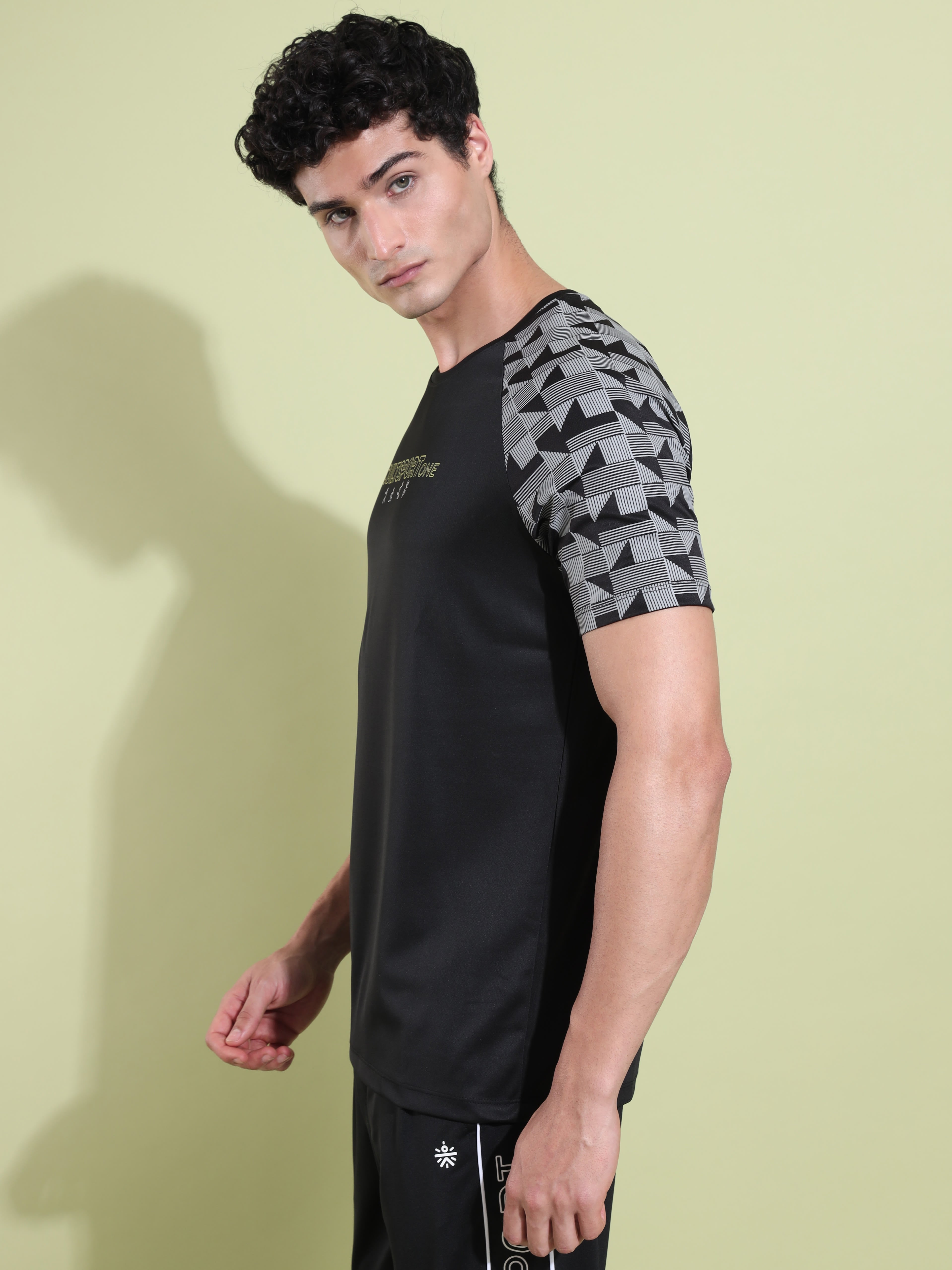 Aztec Print Raglan Workout T-shirt