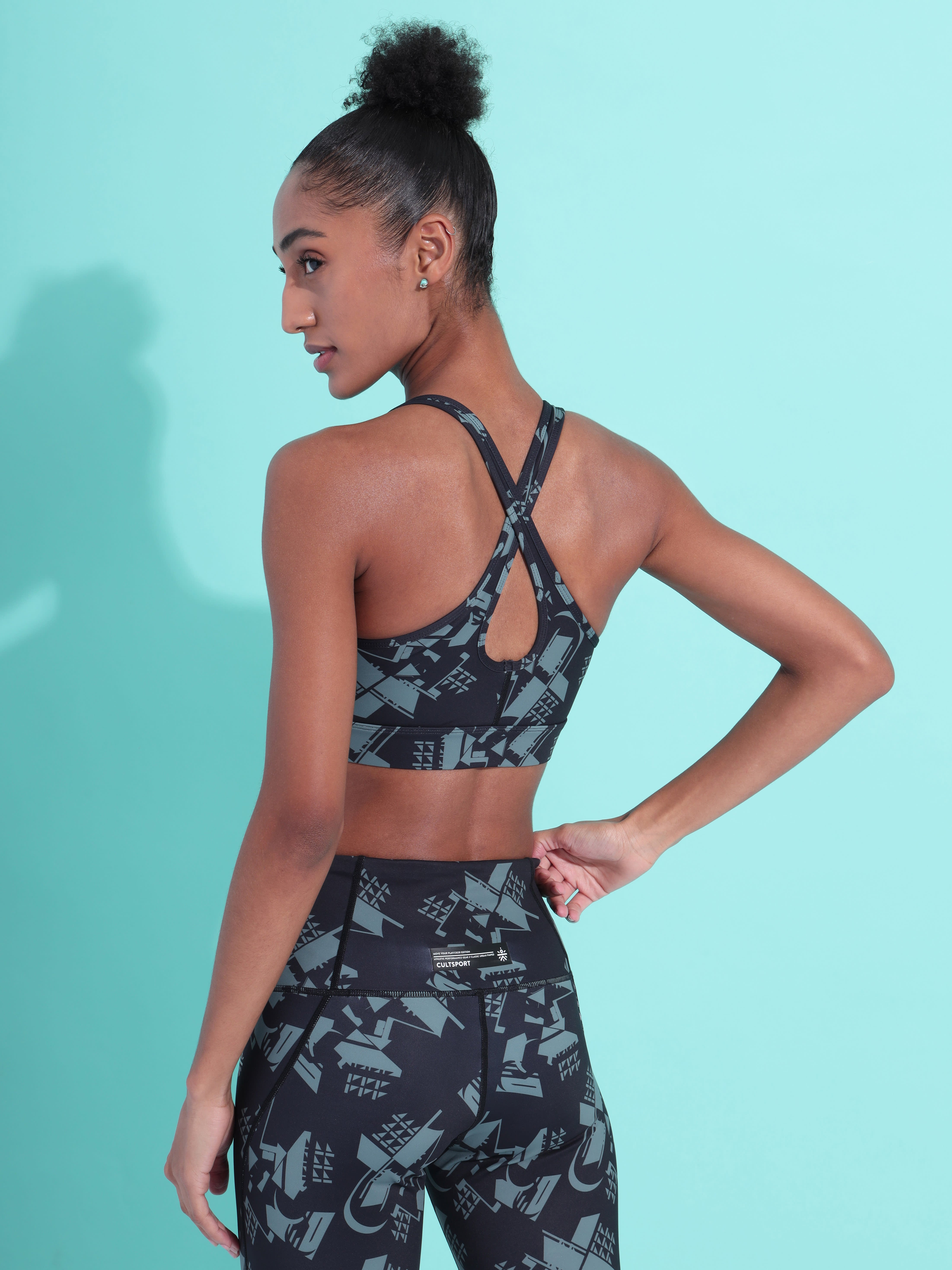 Knockout Medium Support Sports Bra