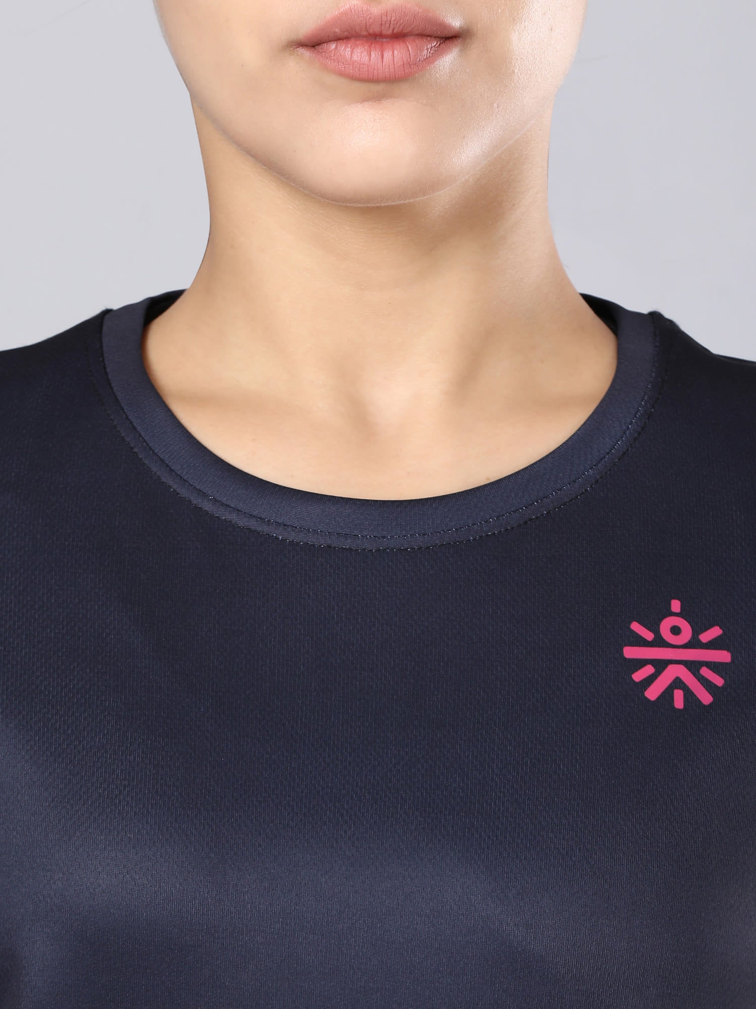 Signature CultTypo Dark Blue Training Tee