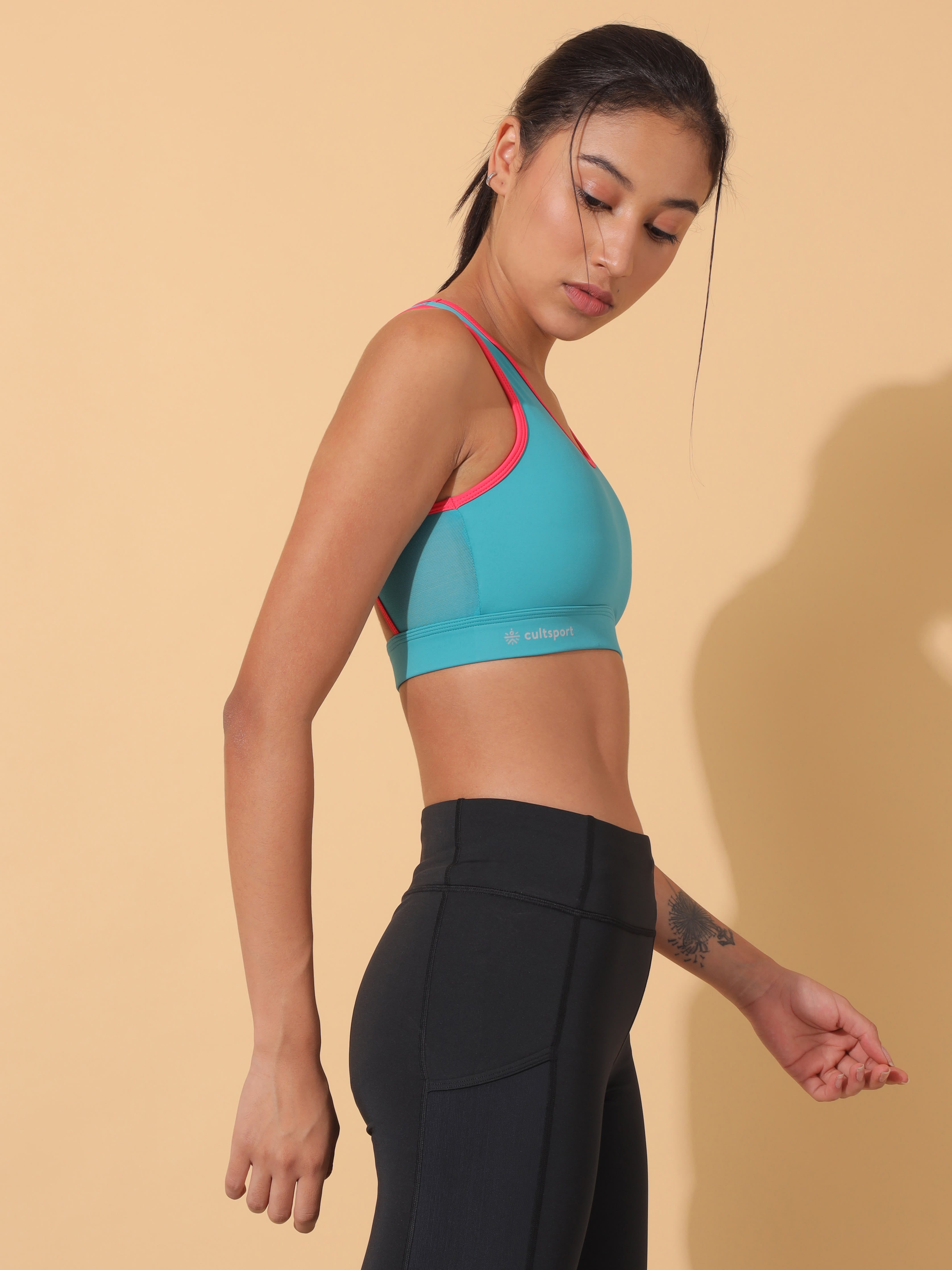 FormFit Training Sports Bra