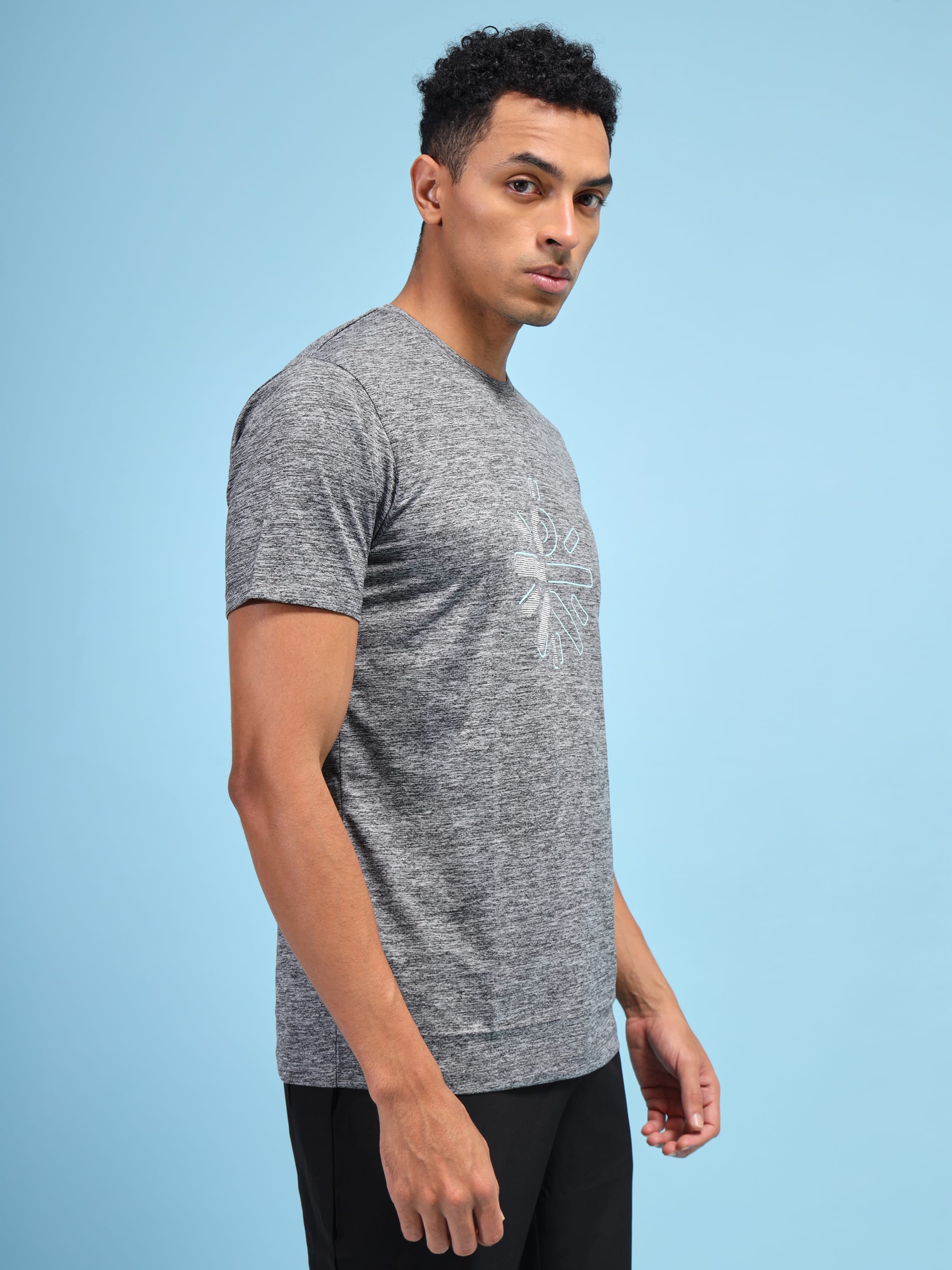 Logo Chest Graphic Workout T-shirt