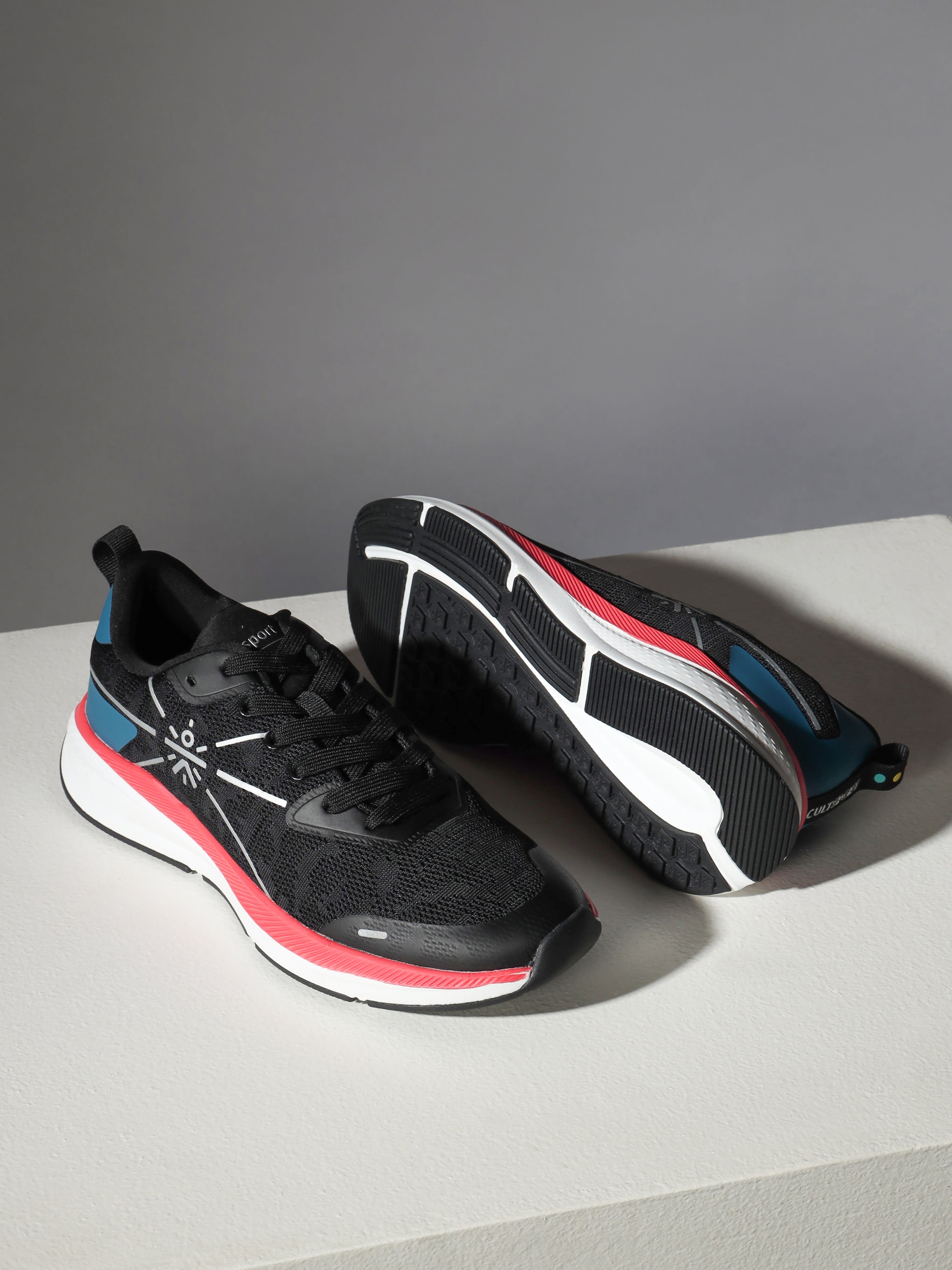 cult Flomo Men Running Shoes - Black/Blue