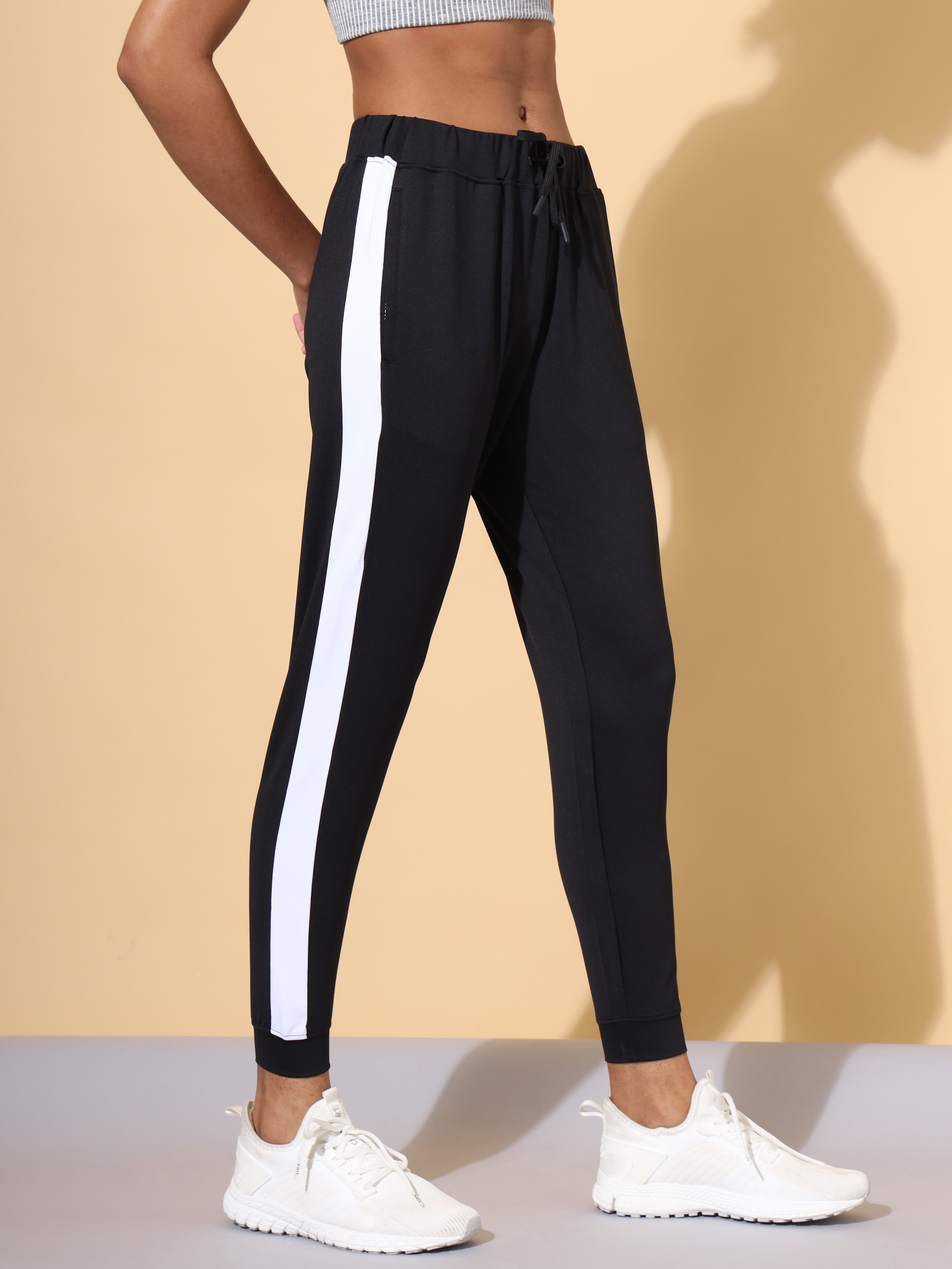 Vitals Solid Running Joggers