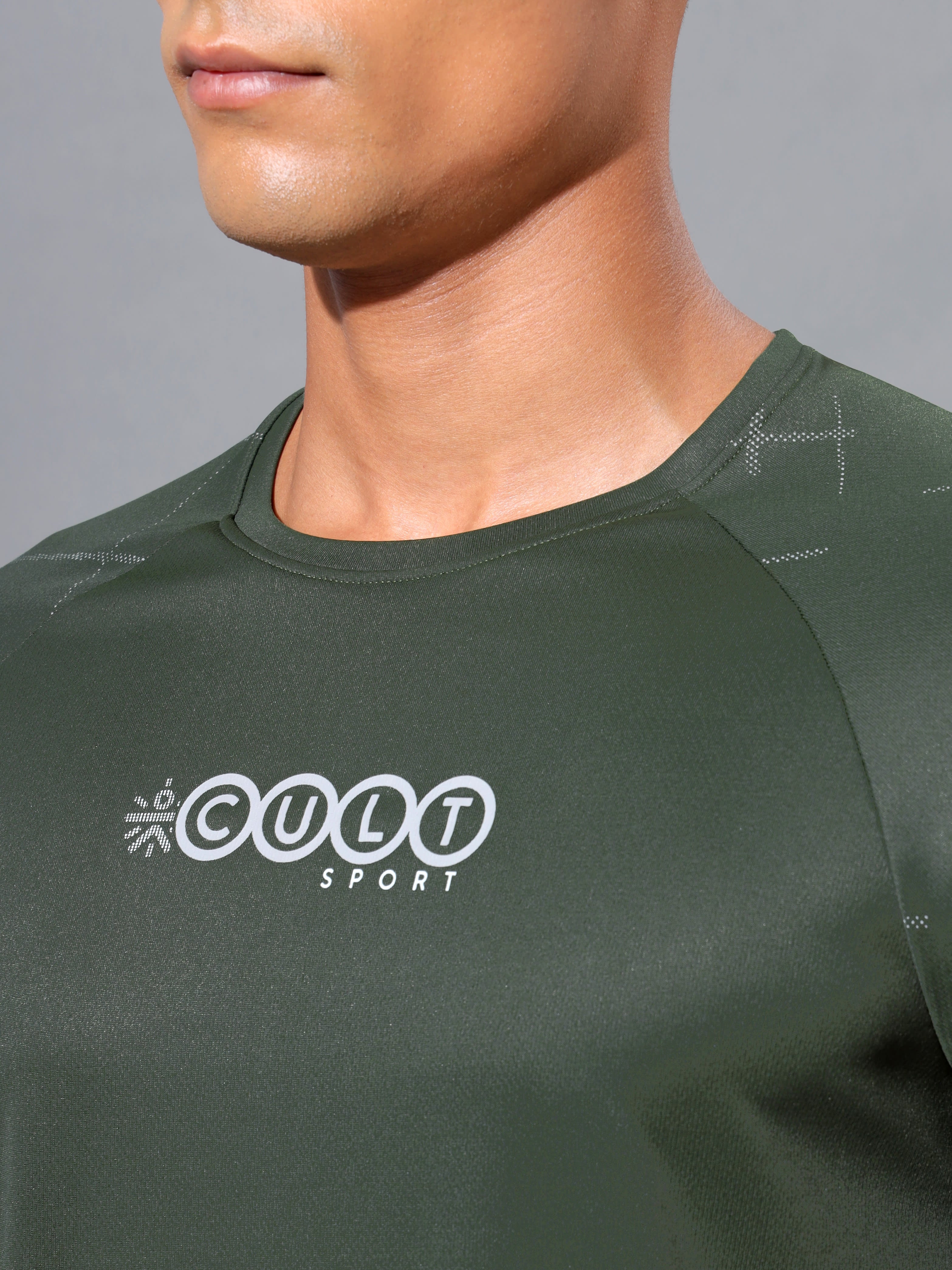 Performance T-shirt with Chest Print