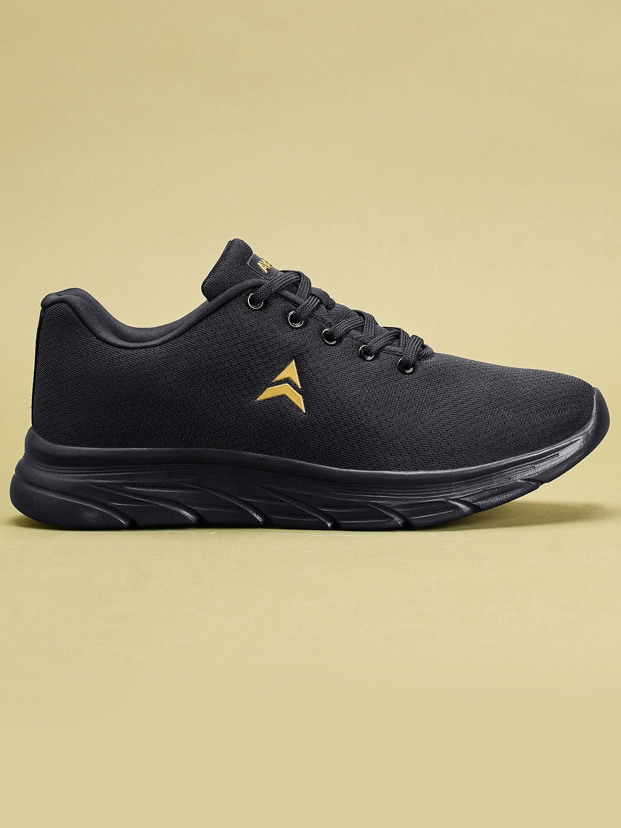 Avant Men's Marcus Walking Shoes-Black