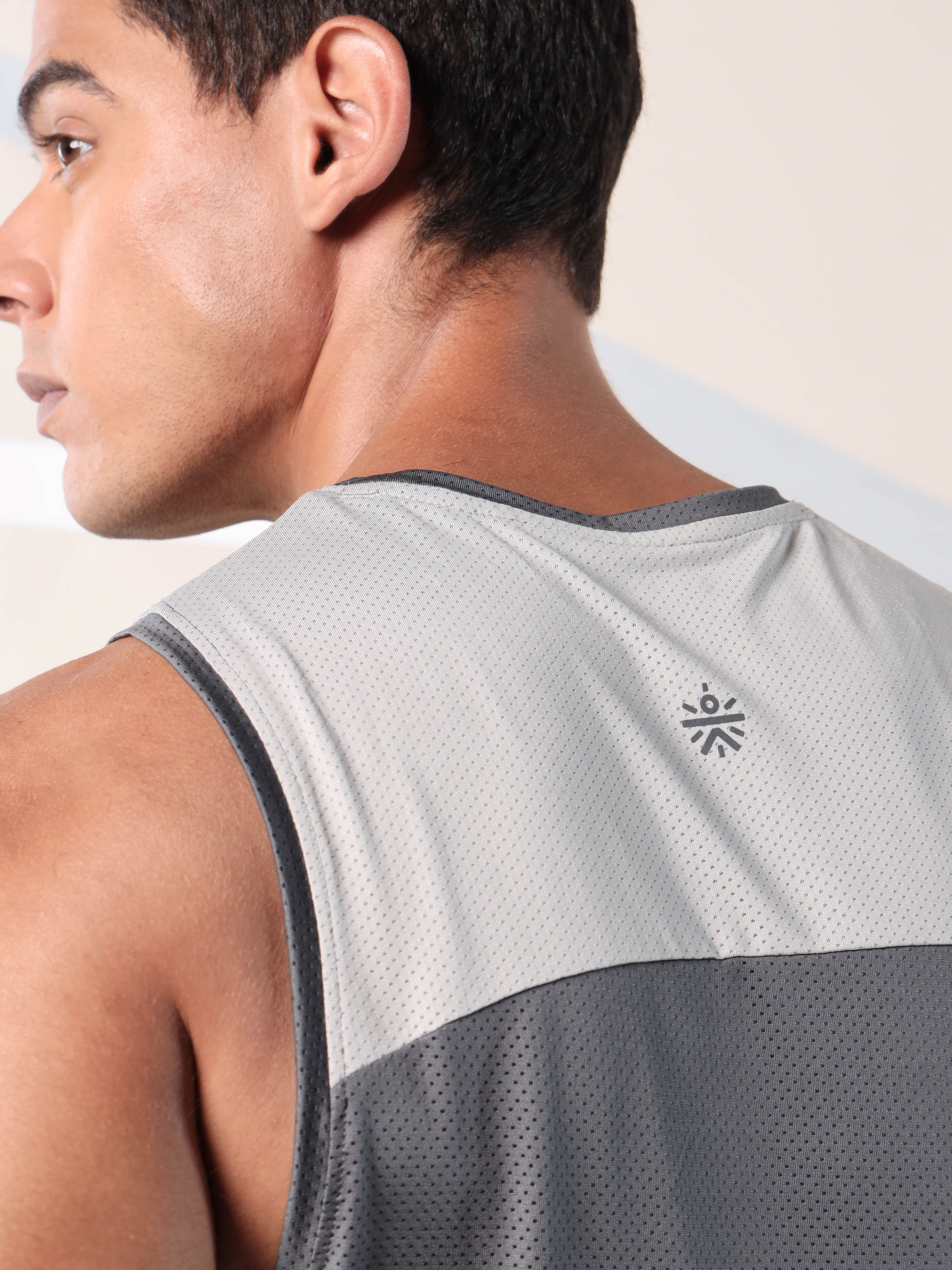 Move Easy Performance Tank
